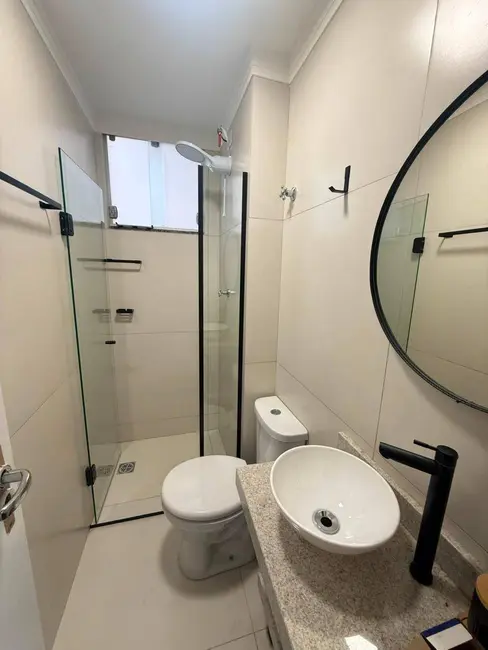 Apartamento com 2 quartos à venda e para alugar, 41m2 em Zona 02, Maringa - PR - imagem 6 Foto 6 de Apartamento com 2 quartos à venda e para alugar, 41m2 em Zona 02, Maringa - PR