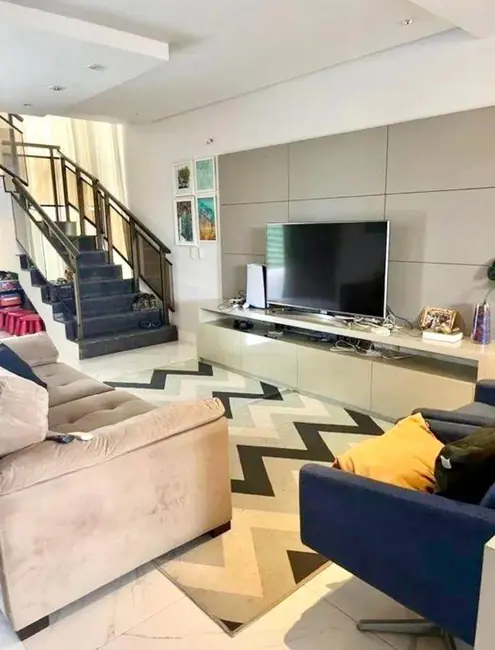 Foto 3 de Casa de Condomínio com 4 quartos à venda, 250m2 em Eusebio - CE