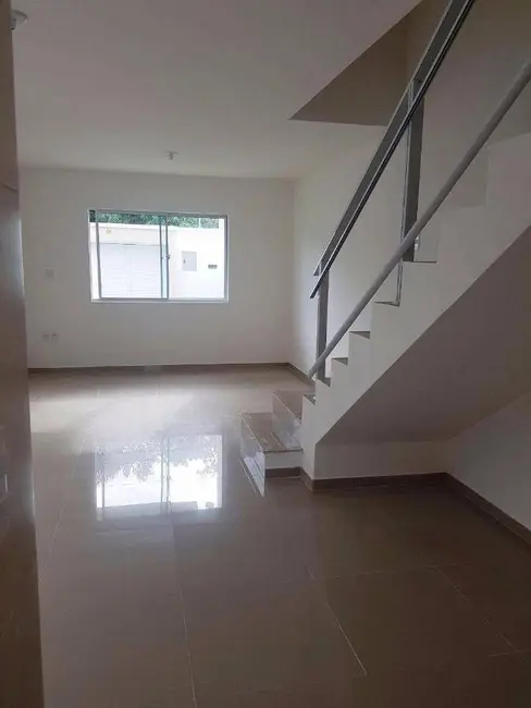 Casa com 3 quartos à venda, 155m2 em Centro, Eusebio - CE - imagem 5 Foto 5 de Casa com 3 quartos à venda, 155m2 em Centro, Eusebio - CE