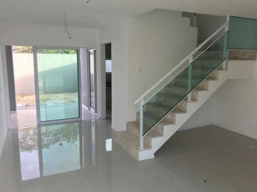 Casa de Condomínio com 3 quartos à venda, 100m2 em Eusebio - CE - imagem 5 Foto 5 de Casa de Condomínio com 3 quartos à venda, 100m2 em Eusebio - CE