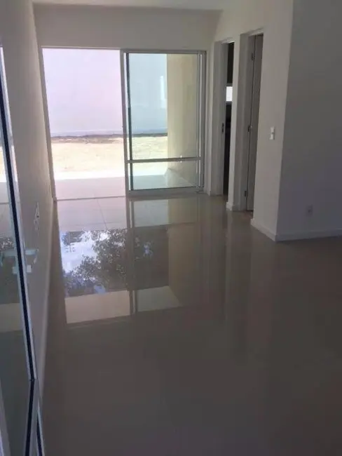 Casa de Condomínio com 3 quartos à venda, 103m2 em Pires Façanha, Eusebio - CE - imagem 3 Foto 3 de Casa de Condomínio com 3 quartos à venda, 103m2 em Pires Façanha, Eusebio - CE