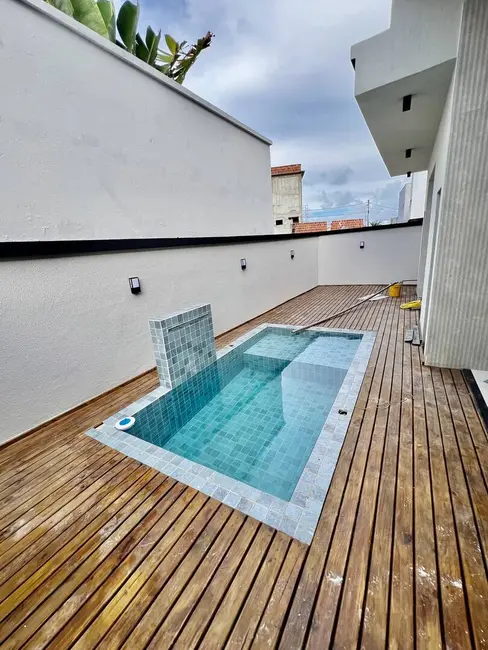 Foto 1 de Casa de Condomínio com 3 quartos à venda, 185m2 em Eusebio - CE