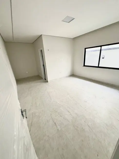 Foto 6 de Casa de Condomínio com 3 quartos à venda, 185m2 em Eusebio - CE