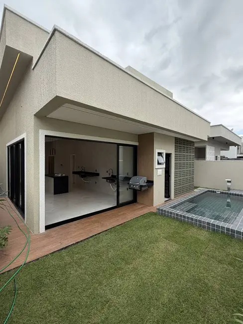 Foto 4 de Casa de Condomínio com 4 quartos à venda, 170m2 em Eusebio - CE
