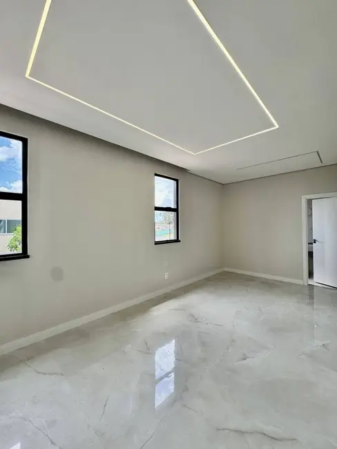 Foto 5 de Casa de Condomínio com 6 quartos à venda, 285m2 em Eusebio - CE