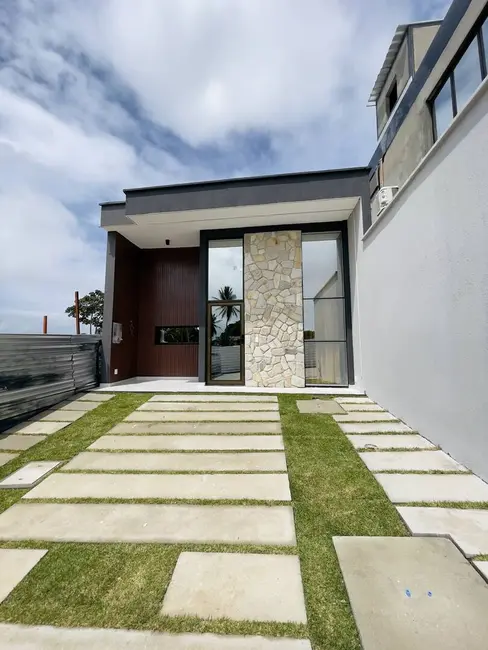 Foto 1 de Casa de Condomínio com 3 quartos à venda em Eusebio - CE