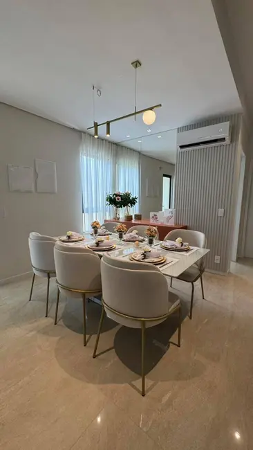 Casa de Condomínio com 4 quartos à venda, 171m2 em Eusebio - CE - imagem 2 Foto 2 de Casa de Condomínio com 4 quartos à venda, 171m2 em Eusebio - CE