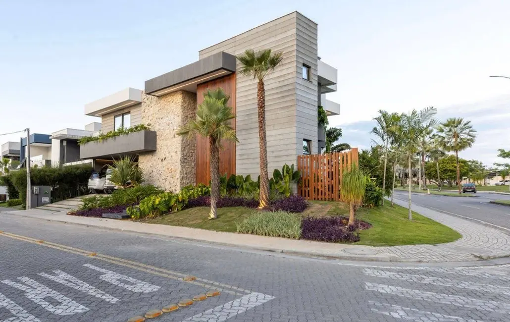 Foto 8 de Casa de Condomínio com 6 quartos à venda, 442m2 em Eusebio - CE