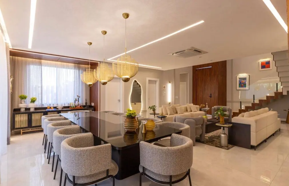 Foto 1 de Casa de Condomínio com 6 quartos à venda, 442m2 em Eusebio - CE