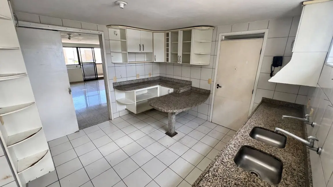 Foto 8 de Apartamento com 3 quartos à venda, 150m2 em Fortaleza - CE