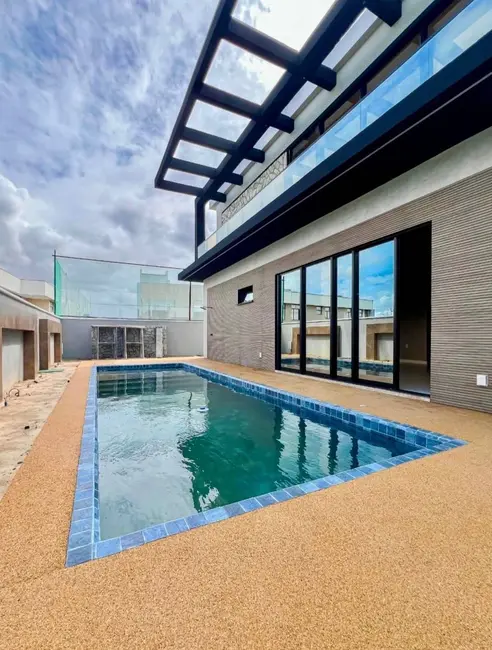 Foto 2 de Casa de Condomínio com 5 quartos à venda, 373m2 em Eusebio - CE