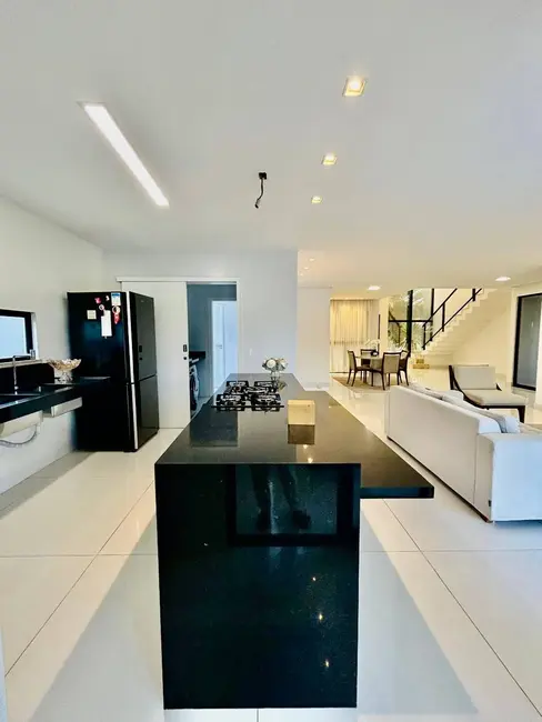 Foto 2 de Casa de Condomínio com 4 quartos à venda, 332m2 em Centro, Eusebio - CE