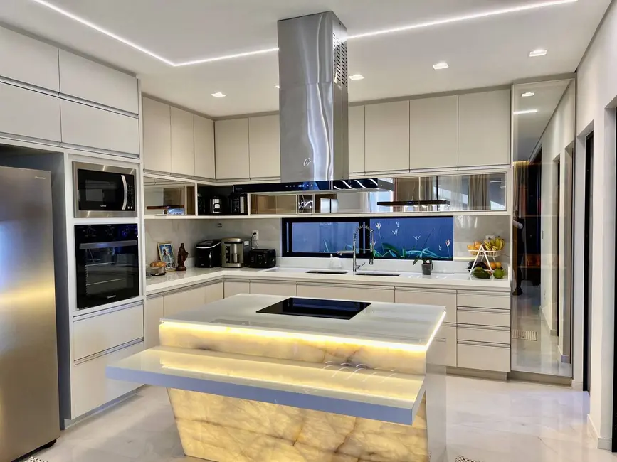 Casa de Condomínio com 4 quartos à venda, 275m2 em Eusebio - CE - imagem 5 Foto 5 de Casa de Condomínio com 4 quartos à venda, 275m2 em Eusebio - CE