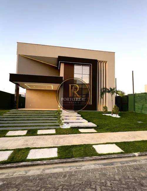 Foto 1 de Casa com 5 quartos à venda, 468m2 em Eusebio - CE