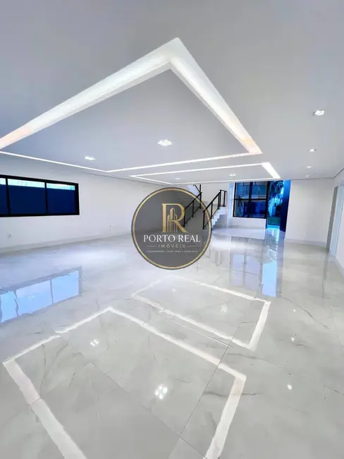 Foto 3 de Casa com 5 quartos à venda, 468m2 em Eusebio - CE