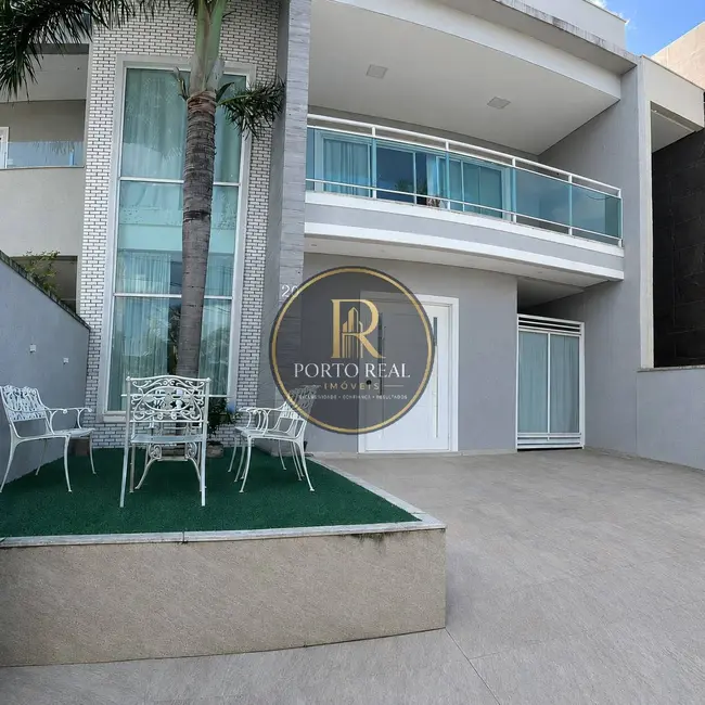 Casa com 3 quartos à venda, 240m2 em Maraponga, Fortaleza - CE - imagem 1 Foto 1 de Casa com 3 quartos à venda, 240m2 em Maraponga, Fortaleza - CE