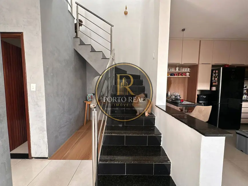 Casa com 4 quartos à venda em Maraponga, Fortaleza - CE - imagem 9 Foto 9 de Casa com 4 quartos à venda em Maraponga, Fortaleza - CE