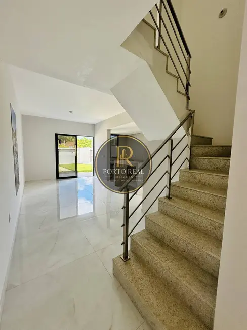Casa com 3 quartos à venda, 215m2 em Centro, Eusebio - CE - imagem 5 Foto 5 de Casa com 3 quartos à venda, 215m2 em Centro, Eusebio - CE