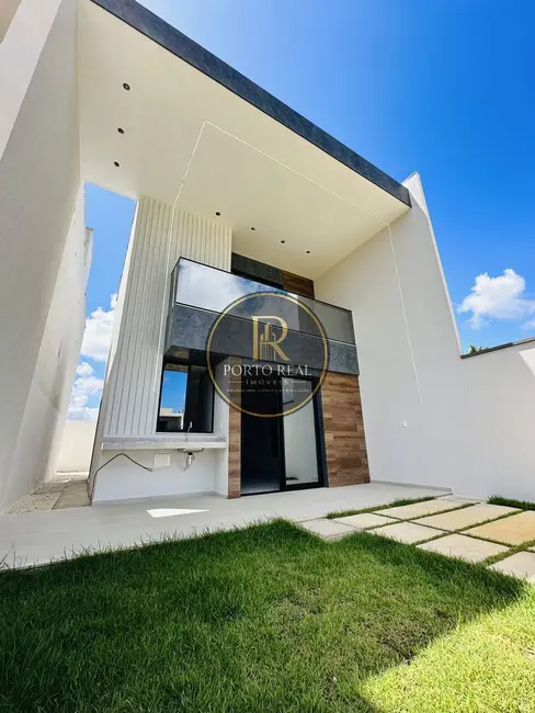 Casa com 3 quartos à venda, 215m2 em Centro, Eusebio - CE - imagem 1 Foto 1 de Casa com 3 quartos à venda, 215m2 em Centro, Eusebio - CE