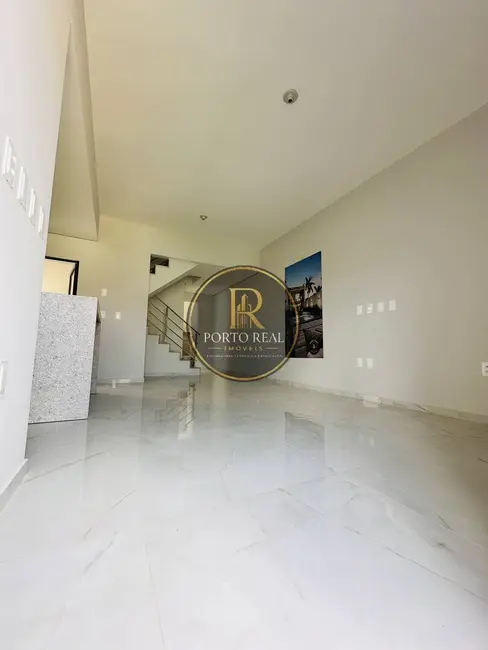 Casa com 3 quartos à venda, 215m2 em Centro, Eusebio - CE - imagem 4 Foto 4 de Casa com 3 quartos à venda, 215m2 em Centro, Eusebio - CE