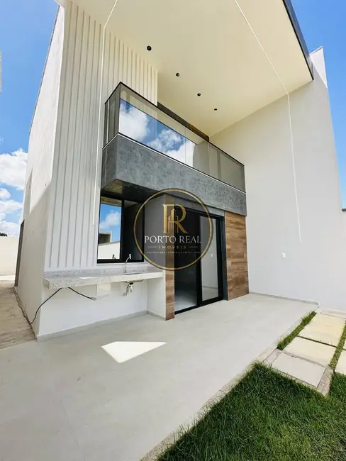 Casa com 3 quartos à venda, 215m2 em Centro, Eusebio - CE - imagem 3 Foto 3 de Casa com 3 quartos à venda, 215m2 em Centro, Eusebio - CE