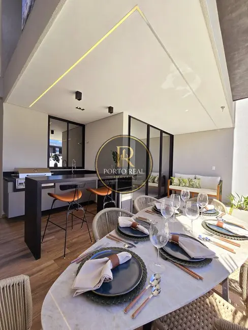 Foto 4 de Casa com 4 quartos à venda, 174m2 em Centro, Eusebio - CE
