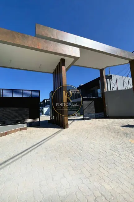 Casa com 4 quartos à venda, 208m2 em Centro, Eusebio - CE - imagem 2 Foto 2 de Casa com 4 quartos à venda, 208m2 em Centro, Eusebio - CE