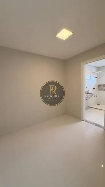 Casa com 4 quartos à venda, 200m2 em Maraponga, Fortaleza - CE - imagem 8 Foto 8 de Casa com 4 quartos à venda, 200m2 em Maraponga, Fortaleza - CE