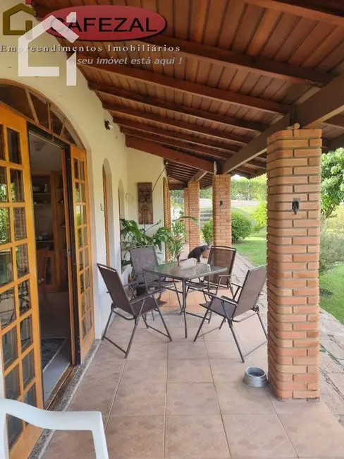 Casa com 3 quartos à venda, 1142m2 em Itupeva - SP - imagem 3 Foto 3 de Casa com 3 quartos à venda, 1142m2 em Itupeva - SP