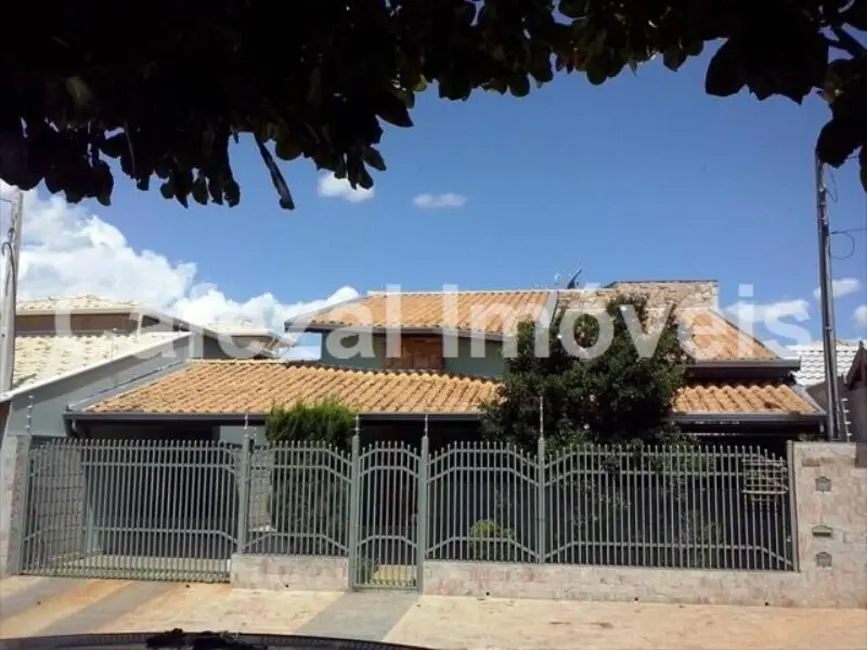 Casa com 3 quartos à venda, 356m2 em Itupeva - SP - imagem 1 Foto 1 de Casa com 3 quartos à venda, 356m2 em Itupeva - SP