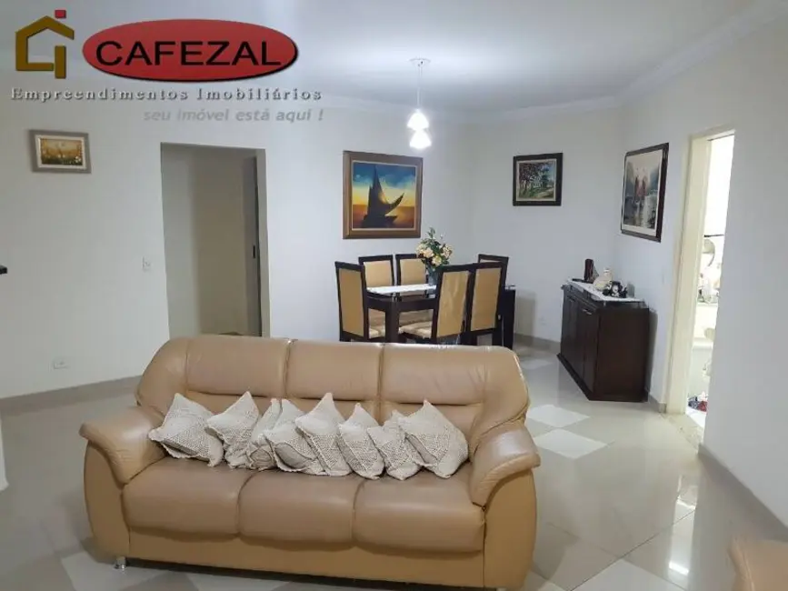 Apartamento com 4 quartos à venda, 147m2 em Pitangueiras, Guaruja - SP - imagem 5 Foto 5 de Apartamento com 4 quartos à venda, 147m2 em Pitangueiras, Guaruja - SP