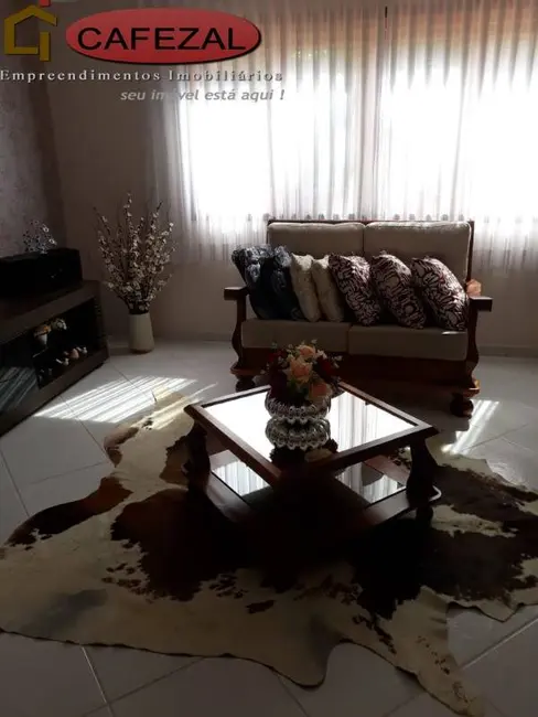 Casa com 3 quartos à venda, 1614m2 em Itupeva - SP - imagem 8 Foto 8 de Casa com 3 quartos à venda, 1614m2 em Itupeva - SP