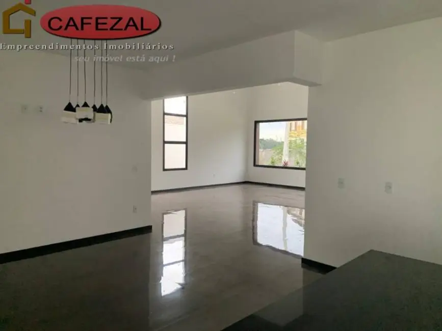 Foto 9 de Casa com 3 quartos à venda, 600m2 em Vinhedo - SP