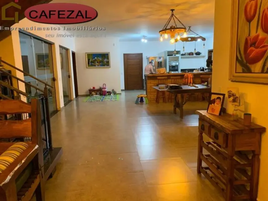 Casa de Condomínio com 3 quartos à venda, 1094m2 em Itupeva - SP - imagem 5 Foto 5 de Casa de Condomínio com 3 quartos à venda, 1094m2 em Itupeva - SP