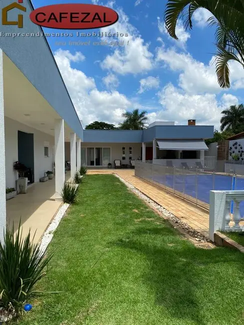 Foto 2 de Casa com 3 quartos à venda, 1000m2 em Itupeva - SP