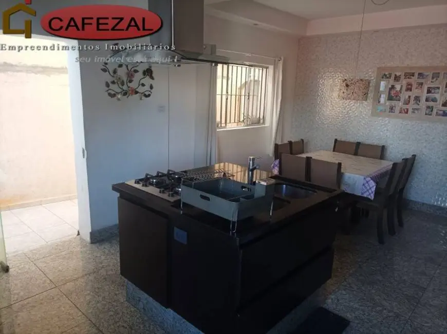 Foto 1 de Casa com 3 quartos à venda em Jabaquara, São Paulo - SP