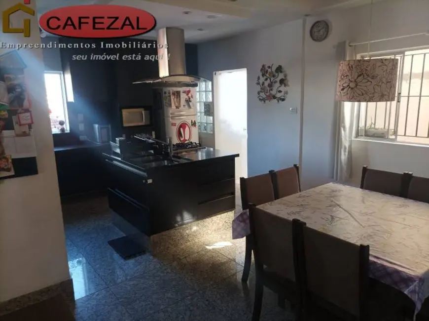 Foto 3 de Casa com 3 quartos à venda em Jabaquara, São Paulo - SP