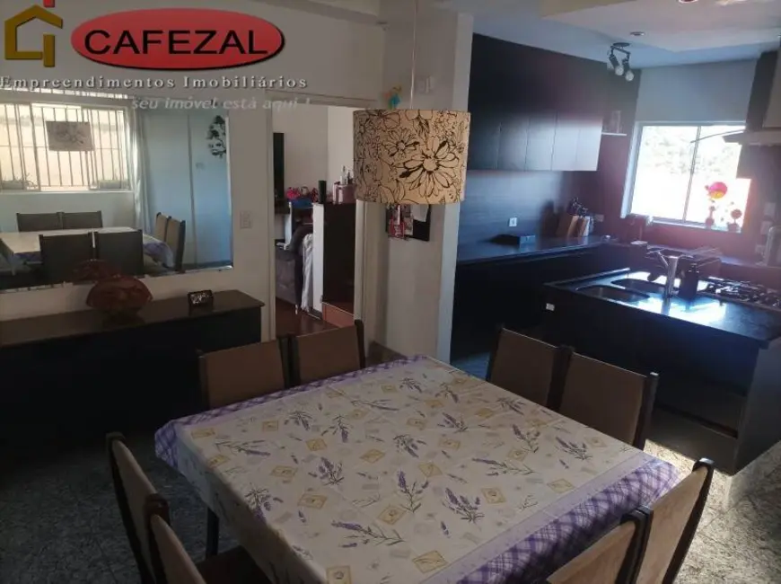 Foto 2 de Casa com 3 quartos à venda em Jabaquara, São Paulo - SP
