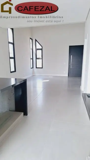 Casa de Condomínio com 3 quartos à venda, 300m2 em Itupeva - SP - imagem 3 Foto 3 de Casa de Condomínio com 3 quartos à venda, 300m2 em Itupeva - SP