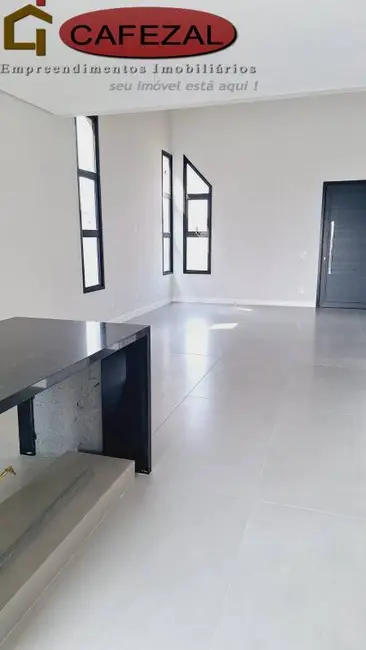 Casa de Condomínio com 3 quartos à venda, 300m2 em Itupeva - SP - imagem 4 Foto 4 de Casa de Condomínio com 3 quartos à venda, 300m2 em Itupeva - SP