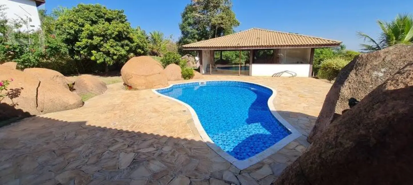 Casa com 3 quartos à venda, 1500m2 em Itupeva - SP - imagem 2 Foto 2 de Casa com 3 quartos à venda, 1500m2 em Itupeva - SP