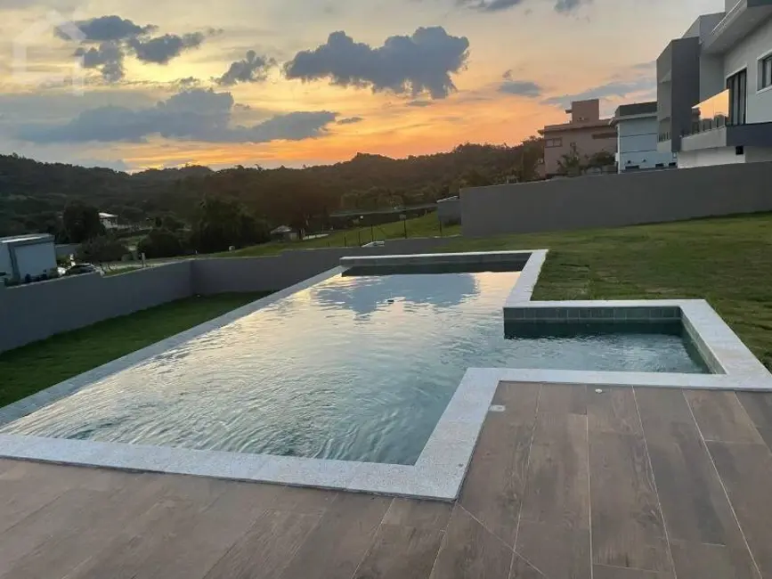 Casa de Condomínio com 3 quartos à venda, 800m2 em Itupeva - SP - imagem 7 Foto 7 de Casa de Condomínio com 3 quartos à venda, 800m2 em Itupeva - SP
