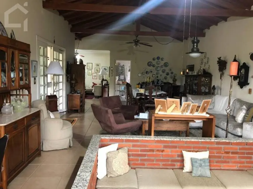Casa com 3 quartos à venda, 1350m2 em Itupeva - SP - imagem 6 Foto 6 de Casa com 3 quartos à venda, 1350m2 em Itupeva - SP
