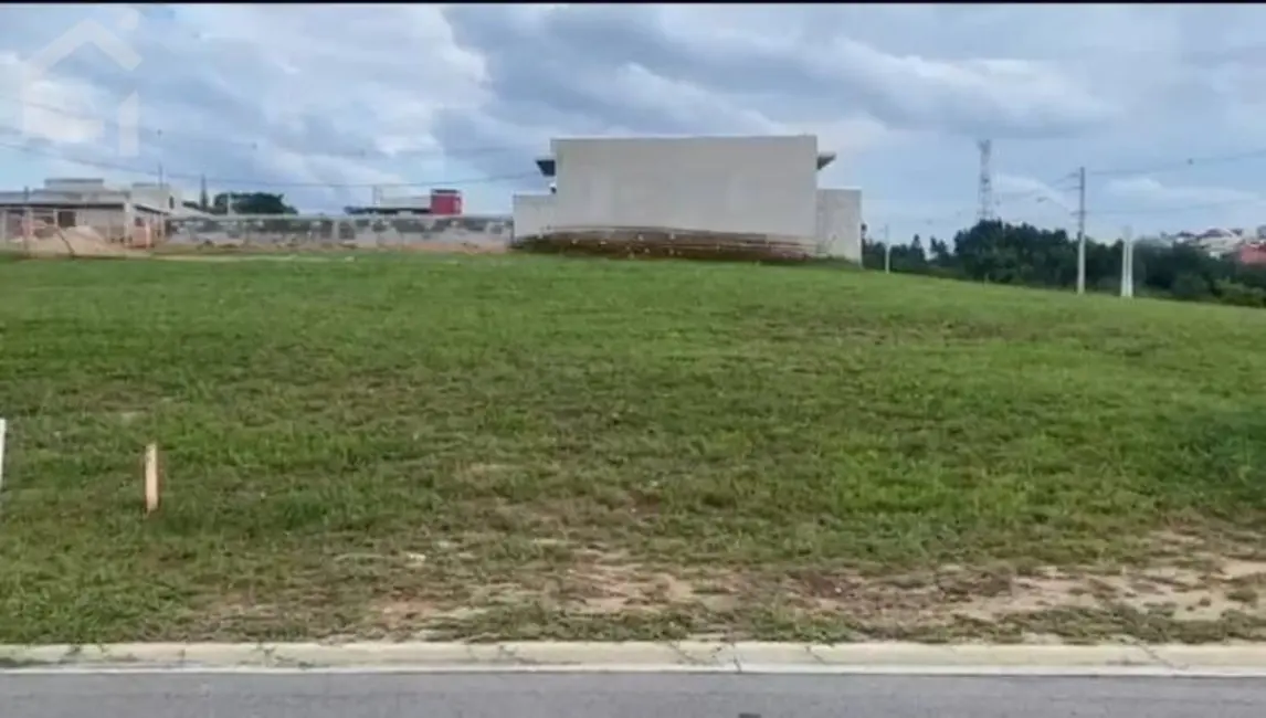 Foto 2 de Terreno / Lote à venda, 363m2 em Itupeva - SP