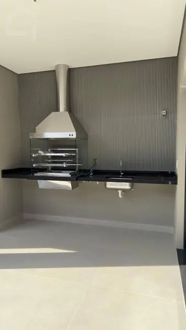 Casa de Condomínio com 3 quartos à venda, 300m2 em Itupeva - SP - imagem 4 Foto 4 de Casa de Condomínio com 3 quartos à venda, 300m2 em Itupeva - SP