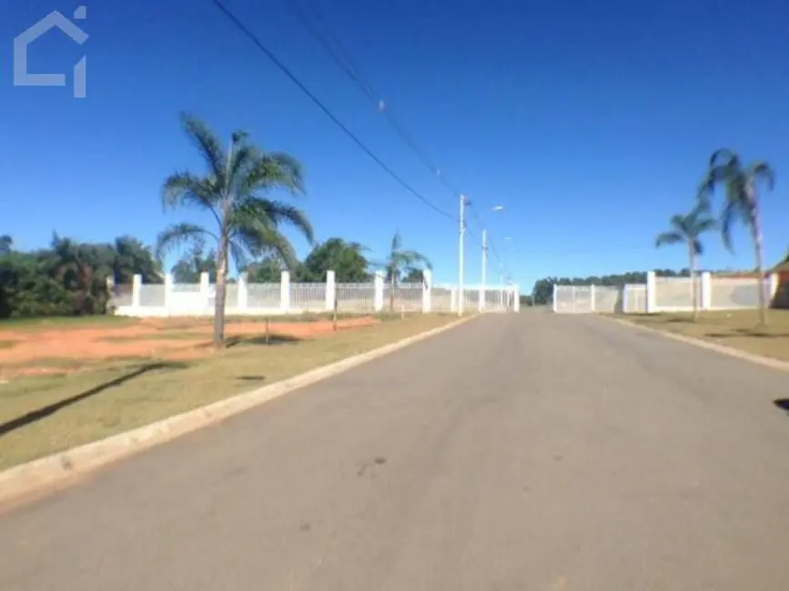 Foto 1 de Terreno / Lote à venda, 800m2 em Itupeva - SP