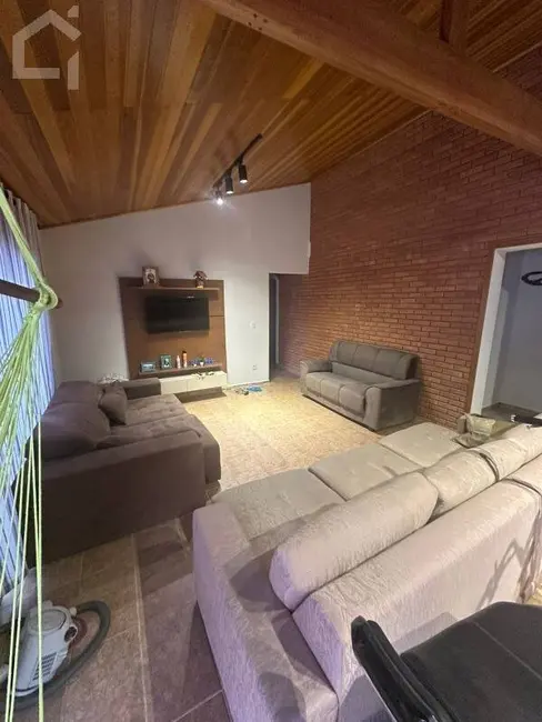 Casa com 3 quartos à venda, 1000m2 em Itupeva - SP - imagem 8 Foto 8 de Casa com 3 quartos à venda, 1000m2 em Itupeva - SP