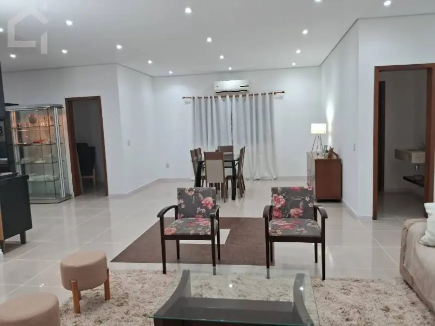 Foto 8 de Casa com 3 quartos à venda e para alugar em Itupeva - SP