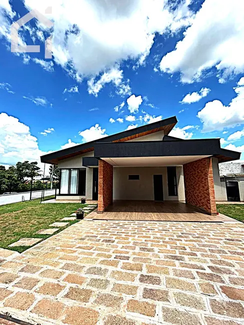 Casa com 3 quartos à venda, 916m2 em Itupeva - SP - imagem 1 Foto 1 de Casa com 3 quartos à venda, 916m2 em Itupeva - SP