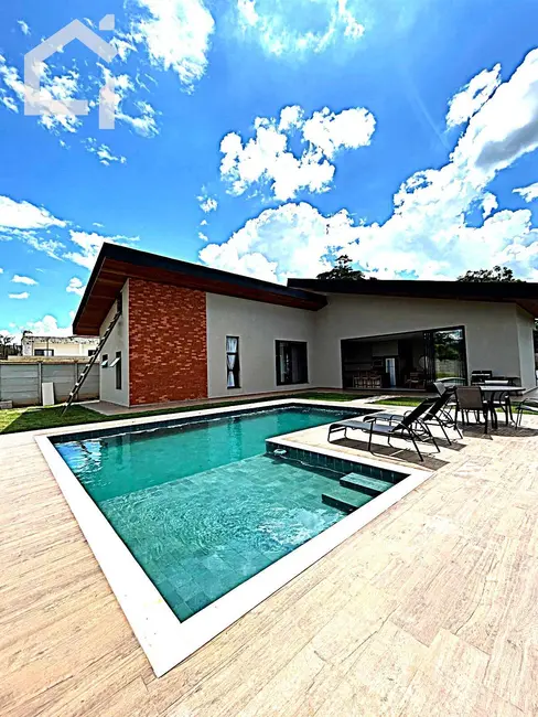 Casa com 3 quartos à venda, 916m2 em Itupeva - SP - imagem 3 Foto 3 de Casa com 3 quartos à venda, 916m2 em Itupeva - SP